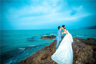 深圳拍婚纱照攻略 价格解析与金夫人等优质机构推荐